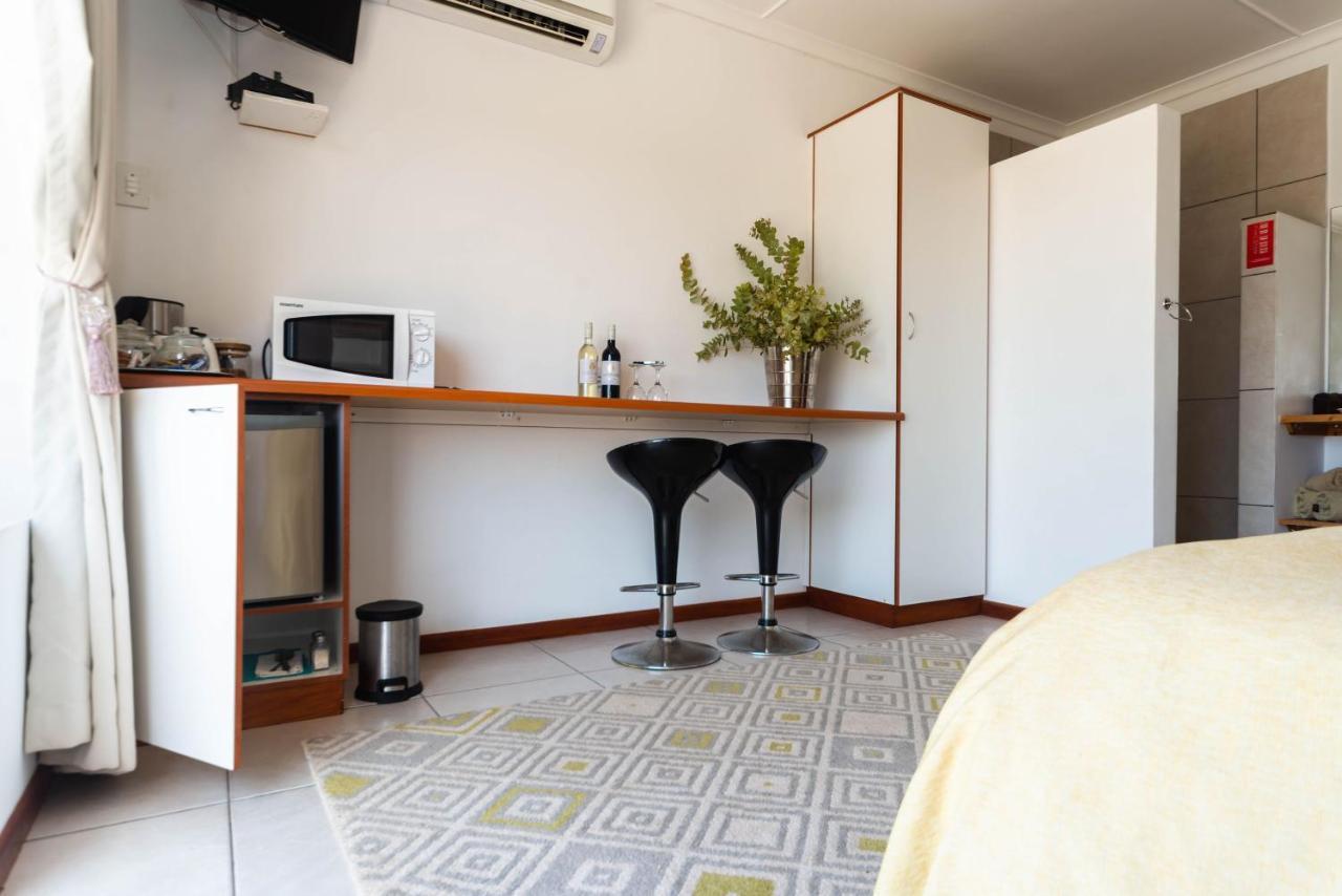 Vredendal Melkboomsdrift Guest House & Conference Centre מראה חיצוני תמונה